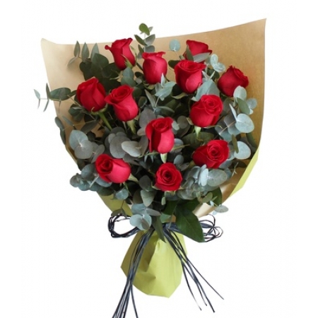 Love You - 12 Stems Bouquet