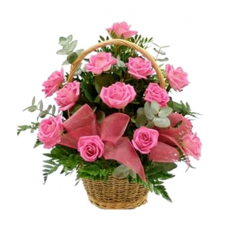 Lucky In Love - 12 Stems In Basket