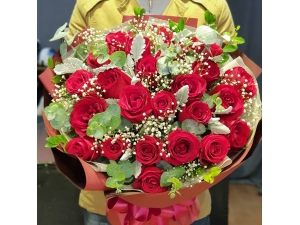 24 Red Roses Bouquet