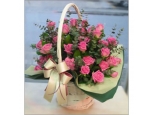  Lovely Pink Roses in a Basket