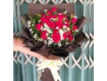 12 Red Roses Bouquet