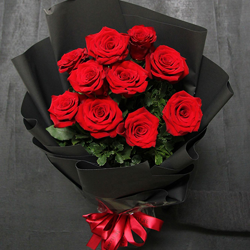 12 Red Roses Bouquet